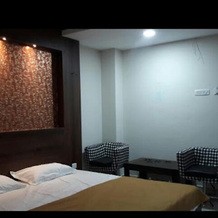 Hotel Gowri Sankar Ambasamudram Экстерьер фото