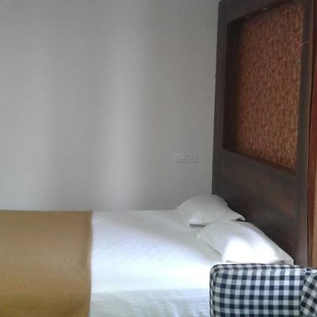 Hotel Gowri Sankar Ambasamudram Экстерьер фото