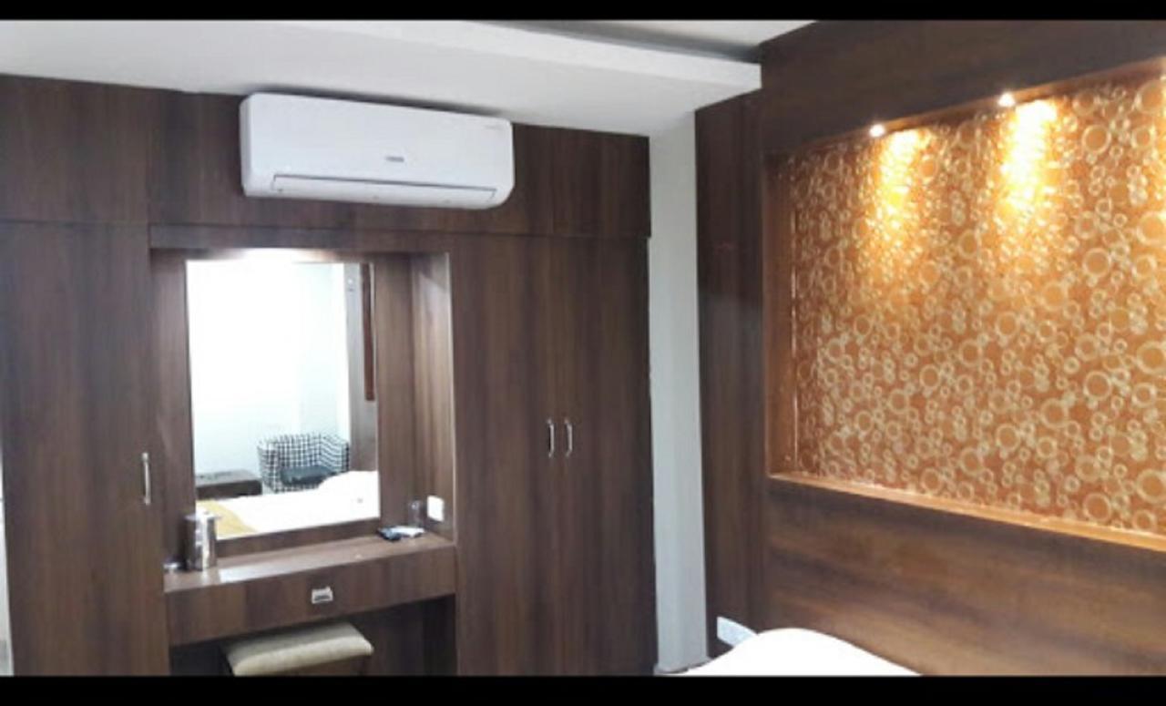 Hotel Gowri Sankar Ambasamudram Экстерьер фото